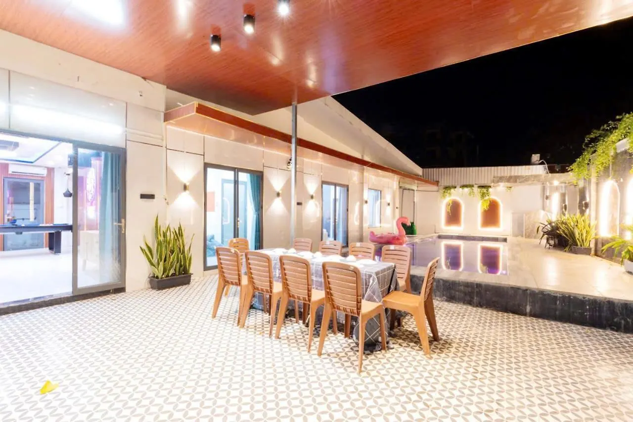 Biet Thu Duc Hoang Ho Boi Bai Sau Vtu Villa Vung Tau